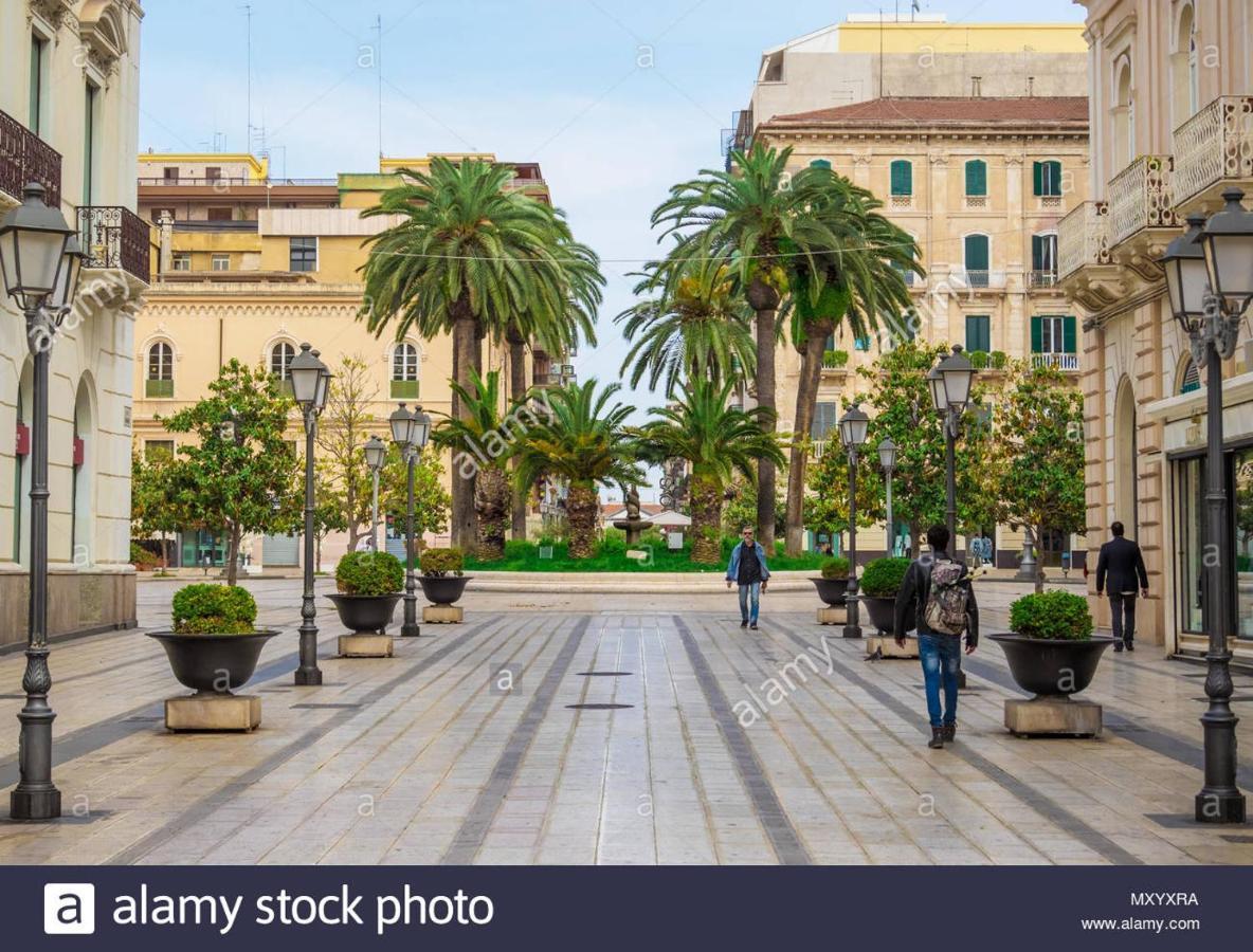 Affittacamere Raggio Di Sole Taranto Exterior foto